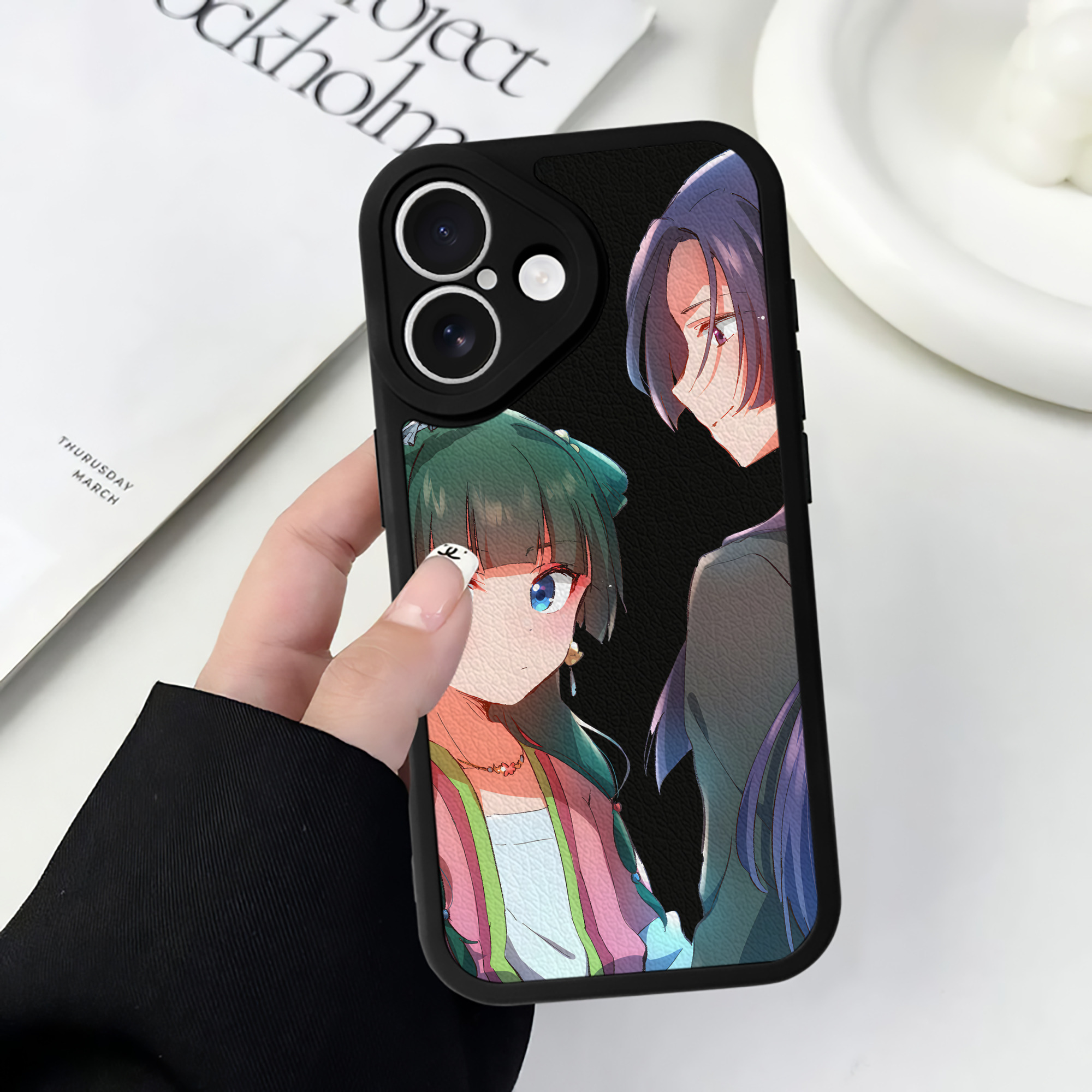 （画像用） 薬屋のひとりごと The Apothecary Diaries 【iPhone 16シリーズ対応】シリコンスマホケース（レザー調） 材質：シリコン